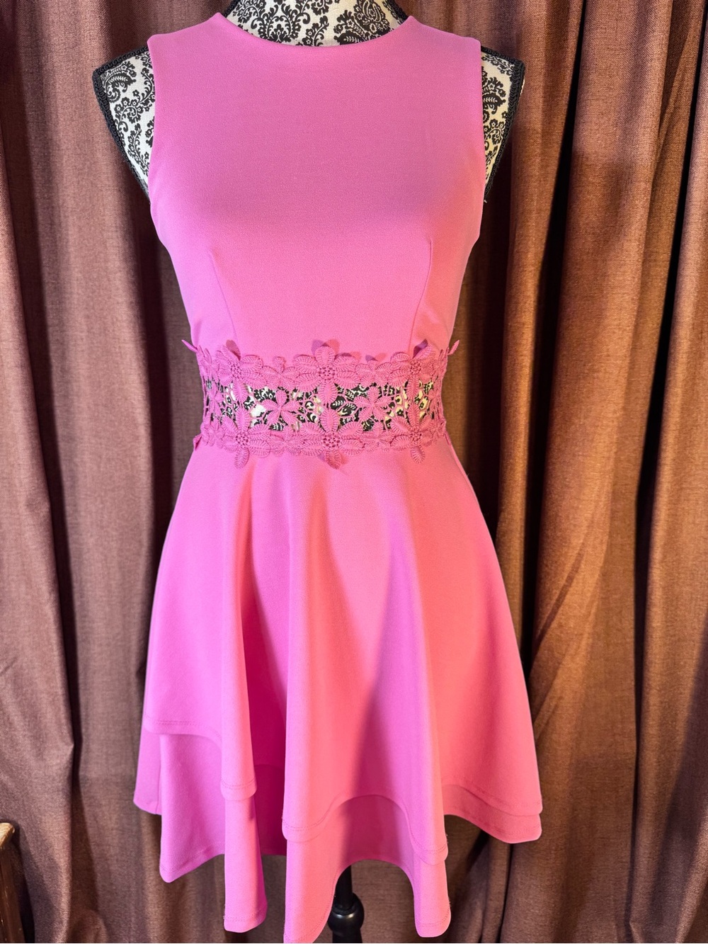 B. Darlin Pink Sleeveless Lace-Waist Fit & Flare Dress size 1/2